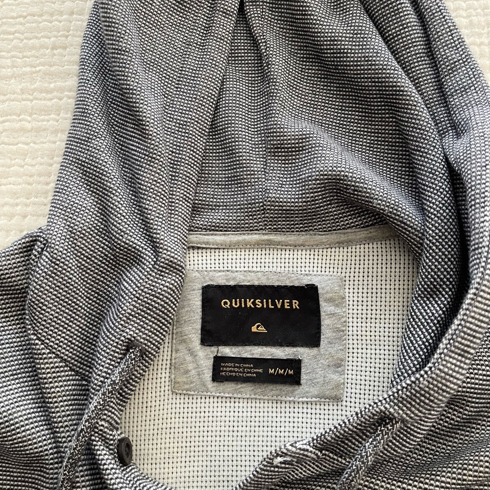 Men’s Quicksilver Medium Sweatshirt